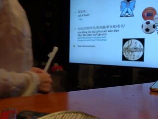 Chinesisch lehrer hat dreckig klammer mit schüler während privat klasse (speaking chinesisch) xxx film zeigt an