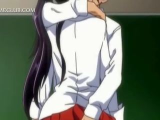 Animasi pornografi sekolah dewi alat kelamin wanita menggoda dengan sebuah jilatan bagian dalam rok