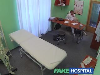 Fakehospital zdravniki sedusive blondinke ovulating žena comes v njegov pisarna demanding njegov dojenček batter