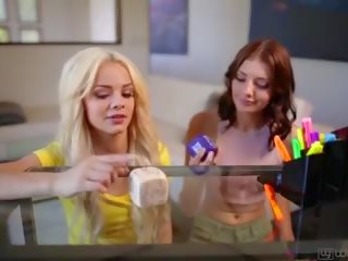 Printemps pause lesbienne sexe film avec fac filles: gratuit adulte film 36